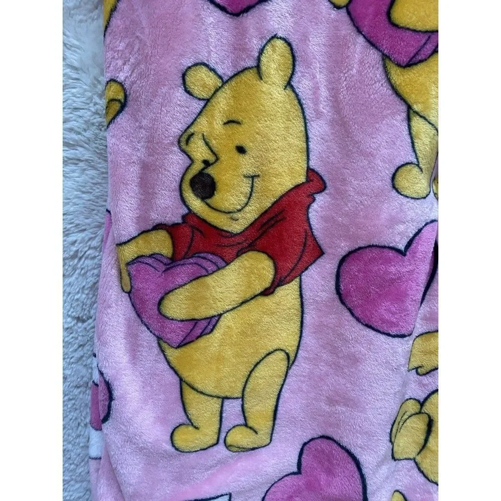 Disney Winnie The Pooh Hugging Hearts Valentines Blanket Soft Throw 50 X 70” NEW